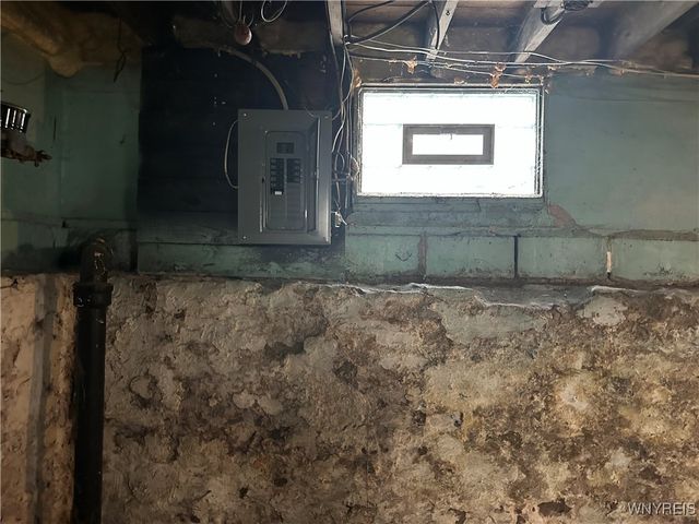 230 Dutton Avenue, Buffalo, NY 14211