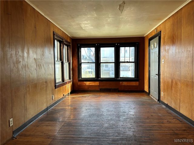 230 Dutton Avenue, Buffalo, NY 14211