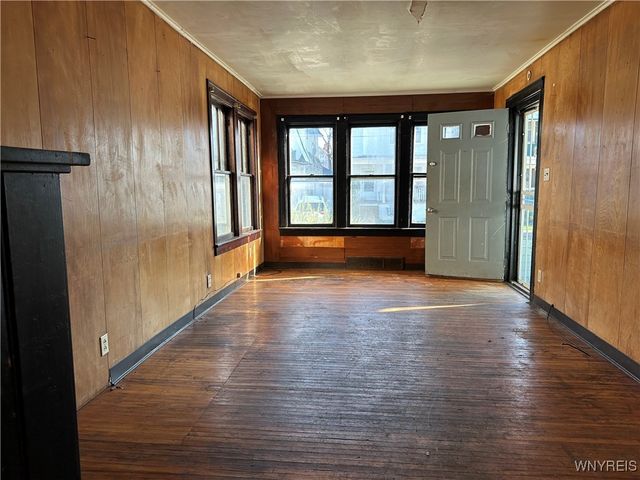 230 Dutton Avenue, Buffalo, NY 14211