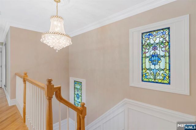17 Constitution Avenue, Roxbury Township, NJ 07876