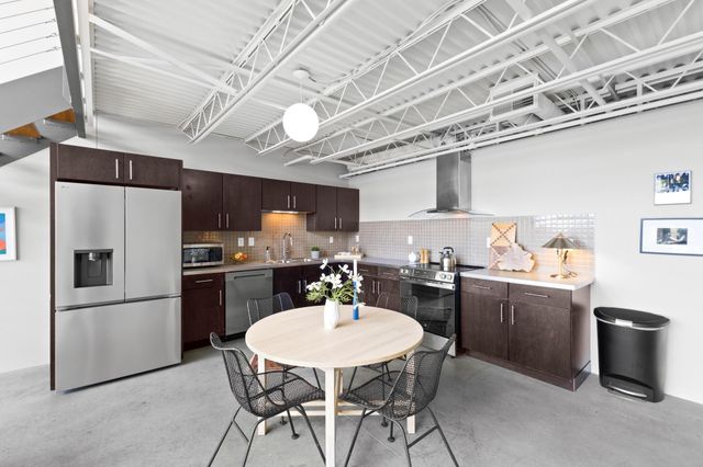 367 Auden Avenue, 305, Columbus, OH 43215