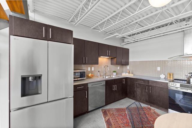 367 Auden Avenue, 305, Columbus, OH 43215