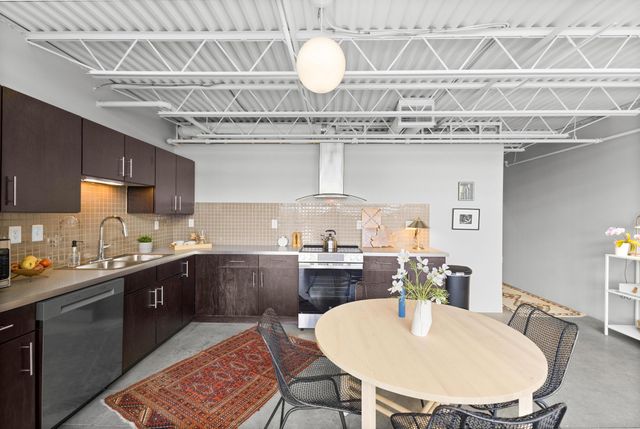 367 Auden Avenue, 305, Columbus, OH 43215