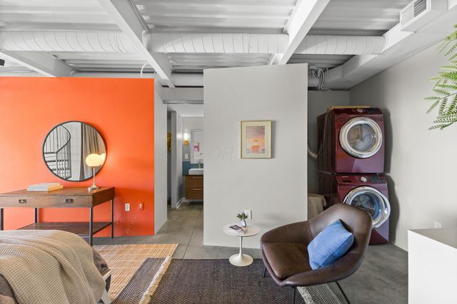 367 Auden Avenue, 305, Columbus, OH 43215