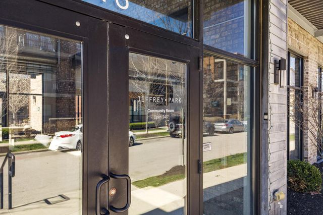 367 Auden Avenue, 305, Columbus, OH 43215