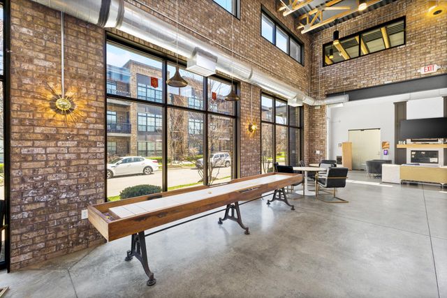 367 Auden Avenue, 305, Columbus, OH 43215