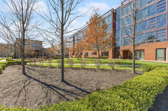 367 Auden Avenue, 305, Columbus, OH 43215