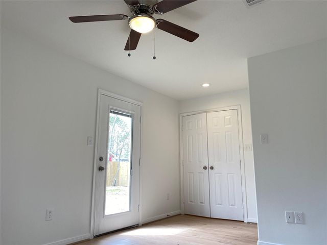 3722 Putnam Drive A, Bacliff, TX 77518