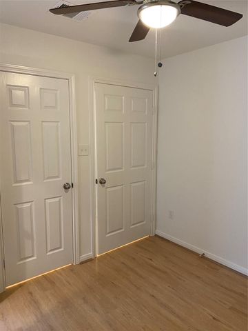 3722 Putnam Drive A, Bacliff, TX 77518