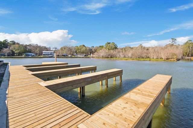 13098 Sorrento Bay Drive, Willis, TX 77354