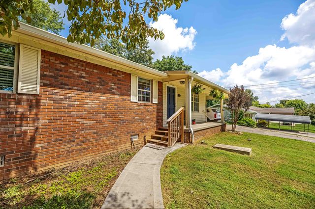 335 Winchester Road, Lenoir City, TN 37772