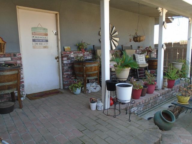 13630 Hood Avenue, Hanford, CA 93230