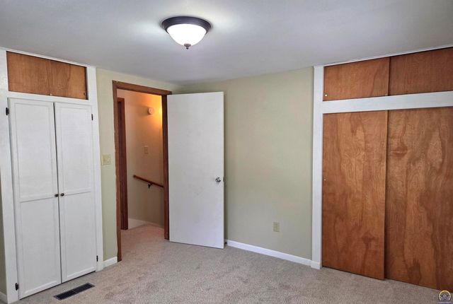 525 NE Emmett ST, Topeka, KS 66616