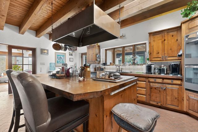 492 Old Las Vegas Highway, Santa Fe, NM 87505