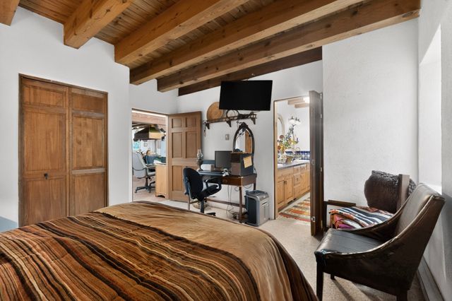 492 Old Las Vegas Highway, Santa Fe, NM 87505