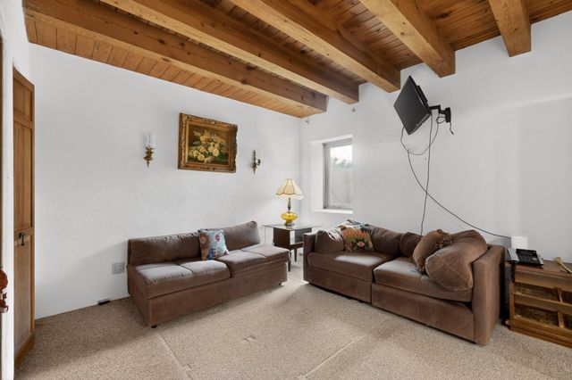 492 Old Las Vegas Highway, Santa Fe, NM 87505