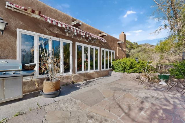 492 Old Las Vegas Highway, Santa Fe, NM 87505