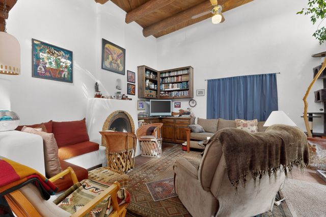 492 Old Las Vegas Highway, Santa Fe, NM 87505