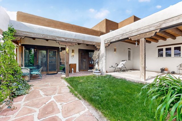 492 Old Las Vegas Highway, Santa Fe, NM 87505