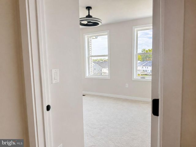 375 ASPEN WAY, King Of Prussia, PA 19406