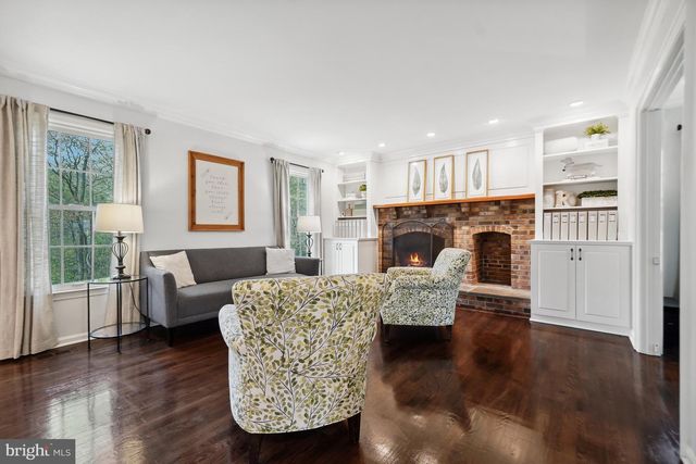 11007 RACCOON RIDGE CT, Reston, VA 20191