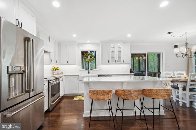 11007 RACCOON RIDGE CT, Reston, VA 20191