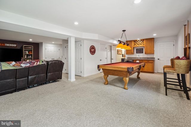 11007 RACCOON RIDGE CT, Reston, VA 20191
