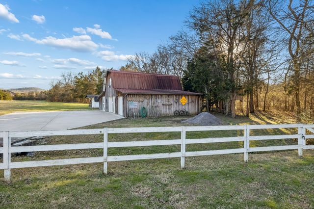 2537 York Rd, Nolensville, TN 37135