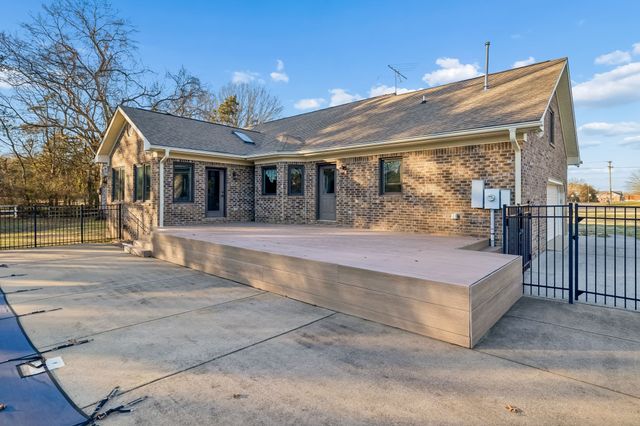 2537 York Rd, Nolensville, TN 37135