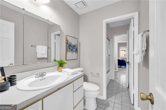 3221 Clairmont North NE, Brookhaven, GA 30329