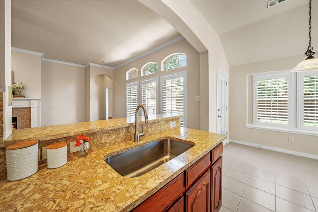 12100 Cobblestone Drive, Frisco, TX 75035