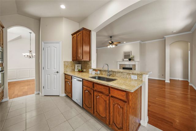 12100 Cobblestone Drive, Frisco, TX 75035