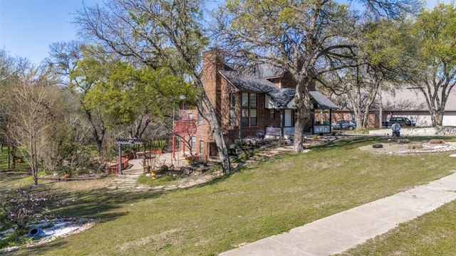 2460 Waterstone Drive, Cedar Hill, TX 75104