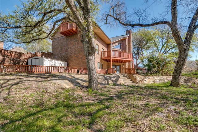 2460 Waterstone Drive, Cedar Hill, TX 75104