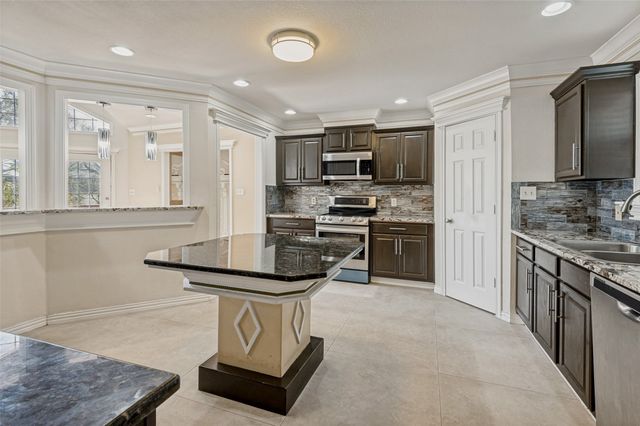 2460 Waterstone Drive, Cedar Hill, TX 75104