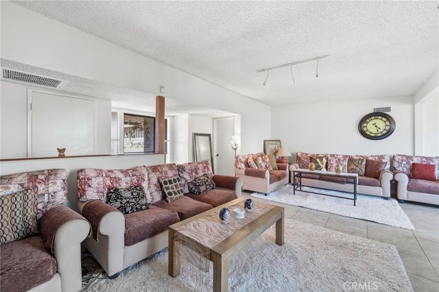 424 S Gain, Anaheim, CA 92804