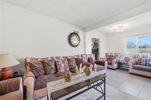 424 S Gain, Anaheim, CA 92804