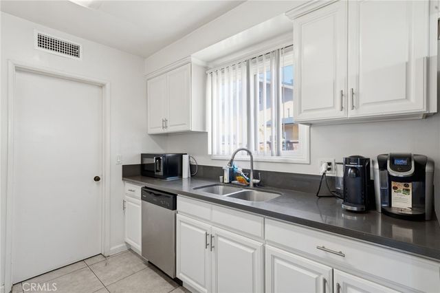 424 S Gain, Anaheim, CA 92804