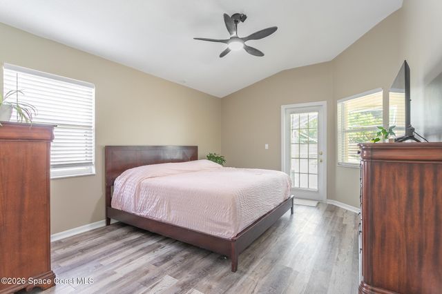 4920 48th Place, Vero Beach, FL 32967