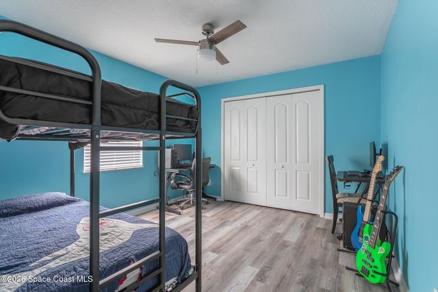 4920 48th Place, Vero Beach, FL 32967