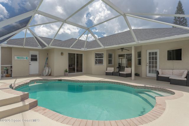 4920 48th Place, Vero Beach, FL 32967