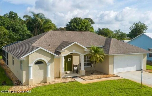4920 48th Place, Vero Beach, FL 32967