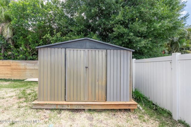 4920 48th Place, Vero Beach, FL 32967