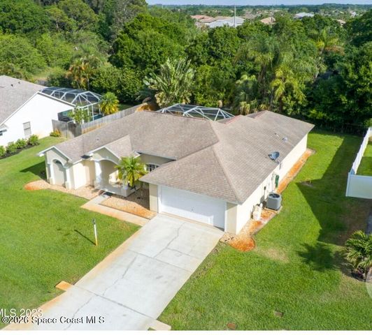 4920 48th Place, Vero Beach, FL 32967