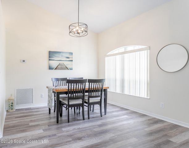 4920 48th Place, Vero Beach, FL 32967