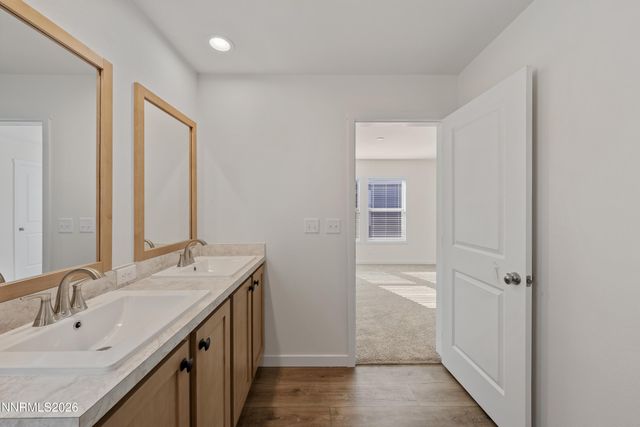 125 Fireman Row, Dayton, NV 89403