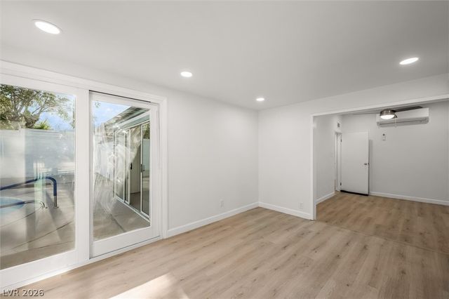 4315 Ridgedale Avenue, Las Vegas, NV 89121