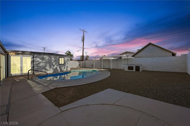 4315 Ridgedale Avenue, Las Vegas, NV 89121