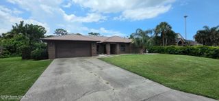 157 Palm Circle, Palm Shores, FL 32940
