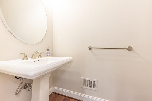 2667 Oxford Circle, Scio Twp, MI 48103